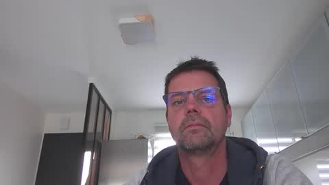 Snapshot of jhmec44000 chatting on 05.13.26 jhmec44000 online show from 05.13.26