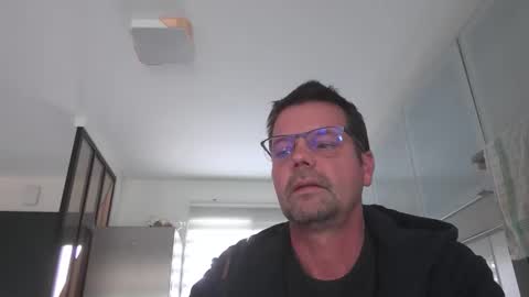 Snapshot of jhmec44000 chatting on 05.19.26 jhmec44000 online show from 05.19.26