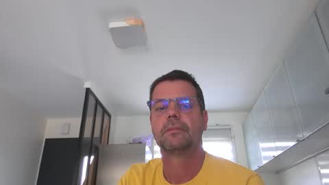 Snapshot of jhmec44000 chatting on 06.18.26 jhmec44000 online show from 06.18.26