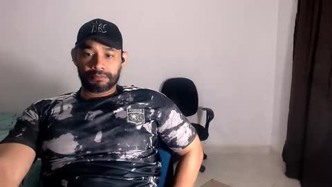 En moreno online show from 11.22.25