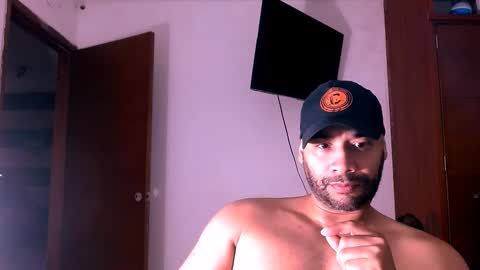 En moreno online show from 12.14.25