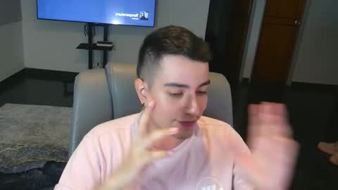 Jhoan Saenz online show from 11.06.25