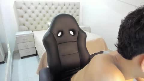 jhoanleandro online show from 10.28.25