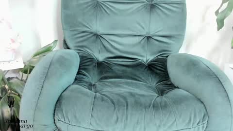  Jhoanna Largo  online show from 02.05.25