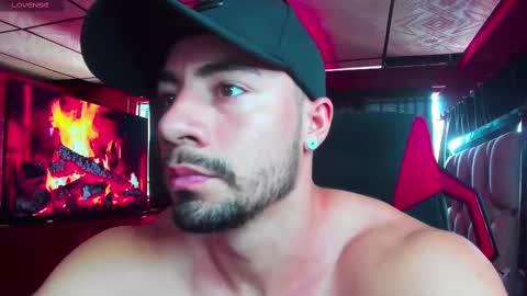 Jhojan Strong  online show from 02.24.25