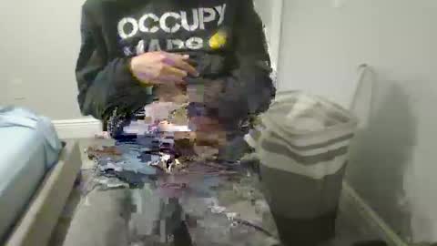 Snapshot of jholls chatting on 12.03.24 jholls online show from 12.03.24