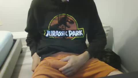 Snapshot of jholls chatting on 09.11.25 jholls online show from 09.11.25