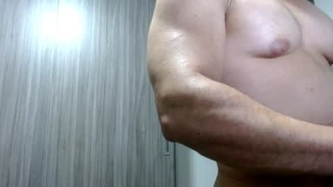 Snapshot of jhon_walkersky chatting on 06.21.26 jhon_walkersky online show from 06.21.26