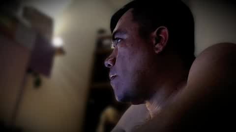 Snapshot of jhonatan_morales_s chatting on 05.21.26 jhonatan_morales_s online show from 05.21.26