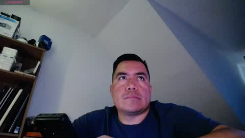 Snapshot of jhonatan_morales_s chatting on 05.29.26 jhonatan_morales_s online show from 05.29.26