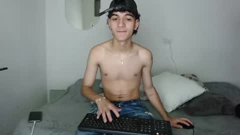 Snapshot of jhonay__cute chatting on 07.11.26 jhonay__cute online show from 07.11.26