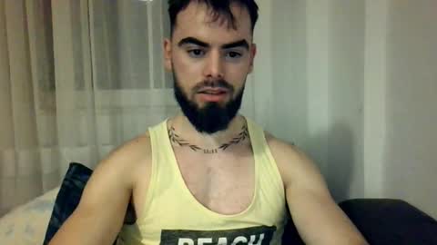 Here are Jhon and Tomy online show from 10.25.25