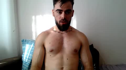 Here are Jhon and Tomy online show from 10.29.25