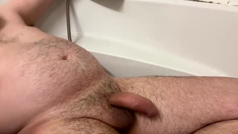 Snapshot of jhonlujuria chatting on 10.10.25 Jhoon online show from 10.10.25