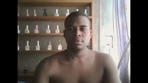 Snapshot of jhonnatanchaverrazabala1 chatting on 12.21.25 rikhoter16 online show from 12.21.25