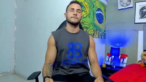 Snapshot of jhonny_flames7 chatting on 11.13.25 jhonny online show from 11.13.25