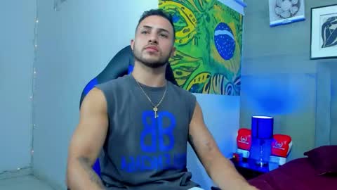 Snapshot of jhonny_flames7 chatting on 12.04.25 jhonny online show from 12.04.25