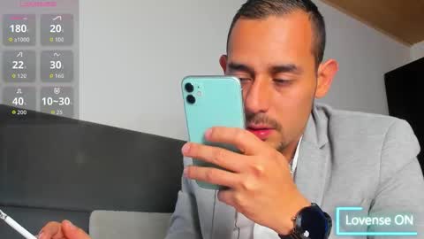 Jhony Alzate online show from 02.27.26