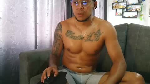Snapshot of jhonylatin_ chatting on 06.02.26 Jhony online show from 06.02.26