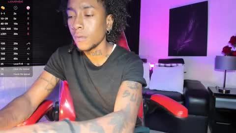 Snapshot of jhonymiller chatting on 02.26.26 jhonymiller online show from 02.26.26