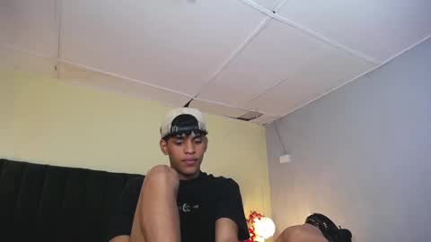 Snapshot of jhos_padill chatting on 09.17.25 jhos online show from 09.17.25