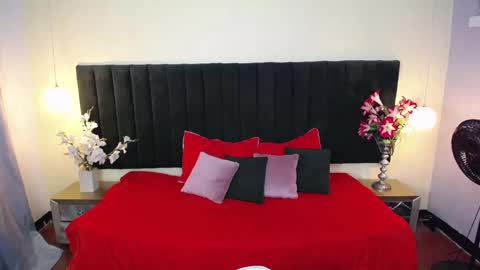 Snapshot of jhos_padill chatting on 09.25.25 jhos online show from 09.25.25