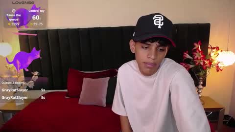 Snapshot of jhos_padill chatting on 11.13.25 jhos online show from 11.13.25