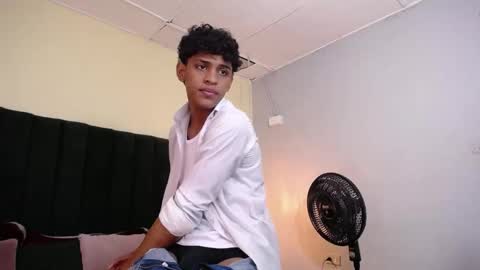 Snapshot of jhos_padill chatting on 11.14.25 jhos online show from 11.14.25