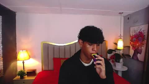 Snapshot of jhos_padill chatting on 01.12.26 jhos online show from 01.12.26