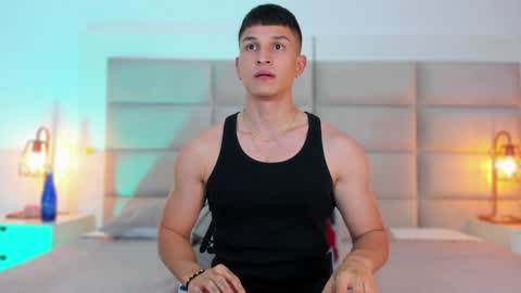 Jhosua Hunt online show from 01.03.25