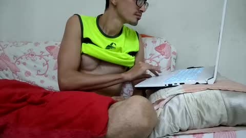 Jhosuamoore  online show from 03.06.25