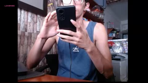Snapshot of jhosuamoore2 chatting on 07.17.26 jhosuamoore2 online show from 07.17.26