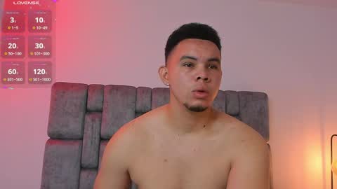 Snapshot of jhotta_foxx chatting on 06.01.26 Jhonatan80 online show from 06.01.26