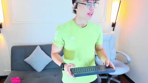 jhoumod_21 online show from 09.13.25