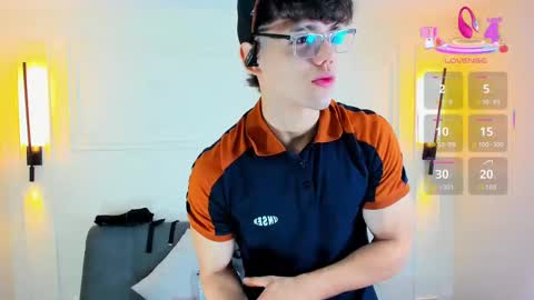 jhoumod_21 online show from 09.15.25