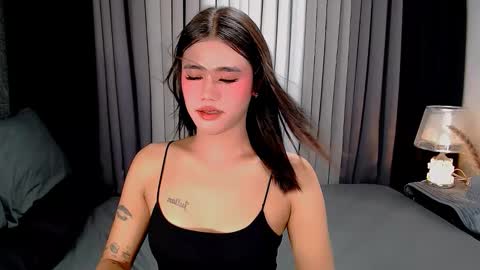 jhuliana_and_charles_room online show from 10.22.25