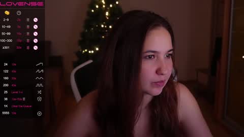 jia_lisaa online show from 12.02.24