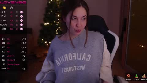 jia_lisaa online show from 12.30.24