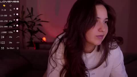 jia_lisaa online show from 10.23.25