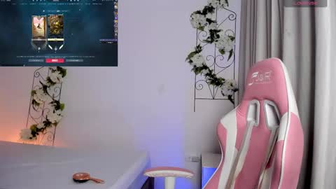 Jiggly online show from 09.10.25