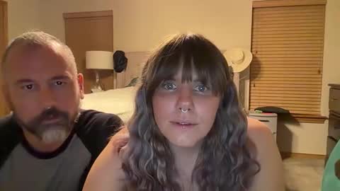 jileenaveale17 online show from 04.16.26