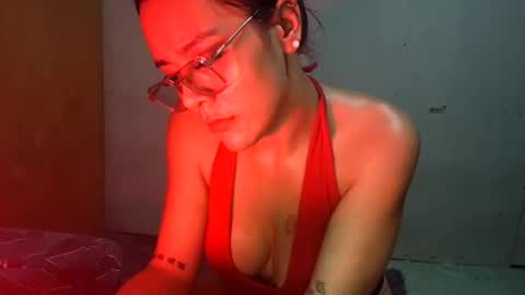 Snapshot of jillian_fuckdoll chatting on 05.29.26 jillian_fuckdoll online show from 05.29.26
