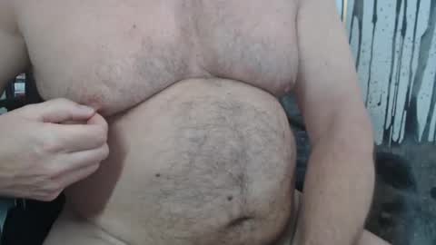 Snapshot of jimbeefbear chatting on 07.03.26 Jim online show from 07.03.26