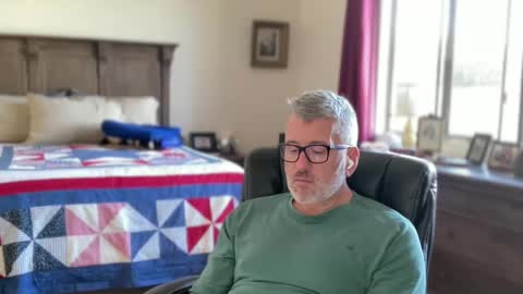 Snapshot of jimmyaaron chatting on 12.22.24 Dad of Three online show from 12.22.24