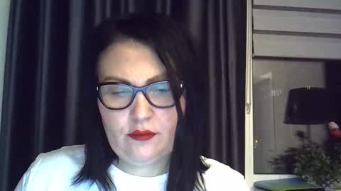 Snapshot of jina_ami chatting on 12.01.25 jina_ami online show from 12.01.25