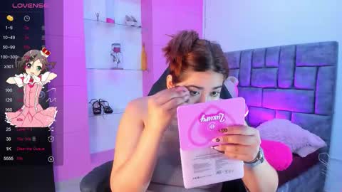 Snapshot of jisoo__ chatting on 10.20.25 kim online show from 10.20.25