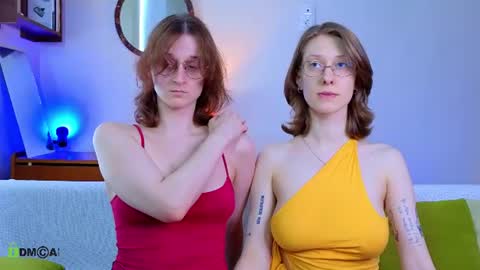 Snapshot of jitoon_exe chatting on 07.01.26 Hey Guys We are Julia ginger Tina brunette online show from 07.01.26
