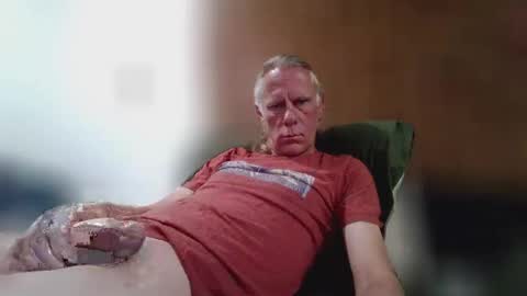 jizzmitten5 online show from 02.14.26