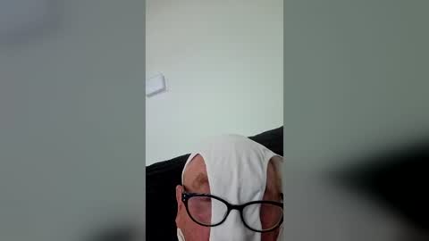 Snapshot of jjbaad chatting on 07.11.26 jjbaad online show from 07.11.26