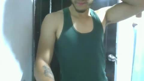 Snapshot of jjeimmy chatting on 10.05.25 Jhonny online show from 10.05.25